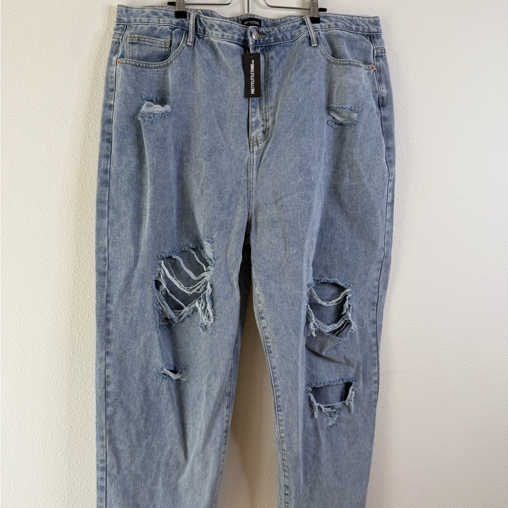PrettyLittleThing Distressed Light Blue Boyfriend Jeans